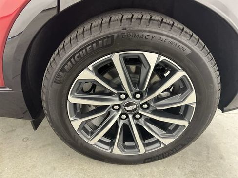 Used 2025 Cadillac Lyriq Sport AWD/4WD image 34