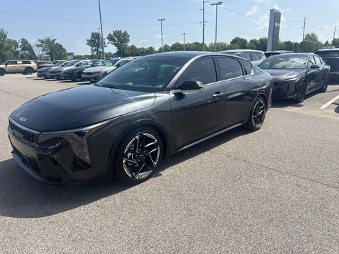 Certified 2025 Kia K4 GT-Line w/ GT-Line Premium Package FWD image 3