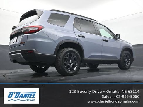 Used 2026 Honda Pilot TrailSport image 12