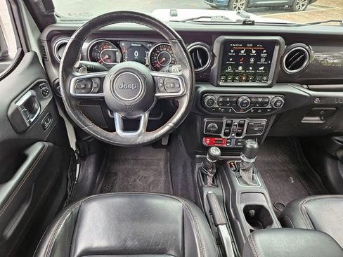 Used 2021 Jeep Wrangler Unlimited Rubicon w/ Trailer Tow Package AWD/4WD image 12