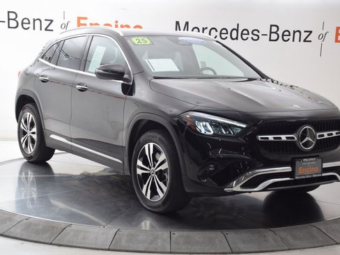 Certified 2025 Mercedes-Benz GLA 250 image 8