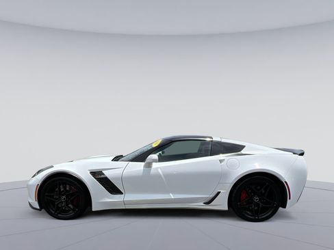 Used 2016 Chevrolet Corvette Z06 w/ 2LZ Preferred Equipment Group RWD image 6