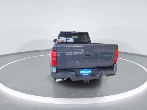 Certified 2025 Toyota Tacoma TRD Sport AWD/4WD image 7