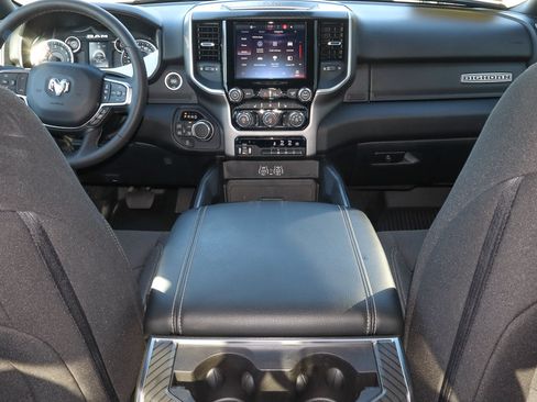 Used 2025 RAM 1500 Big Horn AWD/4WD image 9