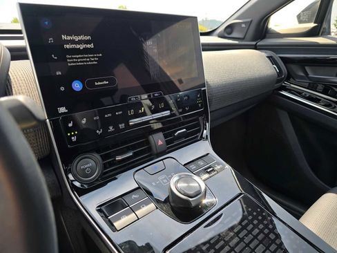 Certified 2023 Toyota bZ4X Limited image 29