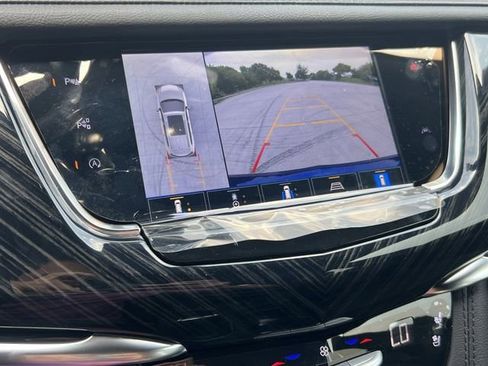 New 2025 Cadillac XT6 Premium Luxury w/ Technology Package image 17