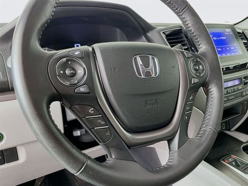 Used 2022 Honda Ridgeline RTL image 17