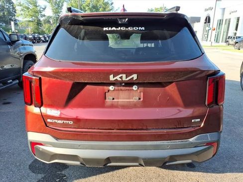 Used 2024 Kia Sorento SX Prestige AWD/4WD image 7