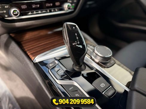 Used 2018 BMW 530e RWD image 21