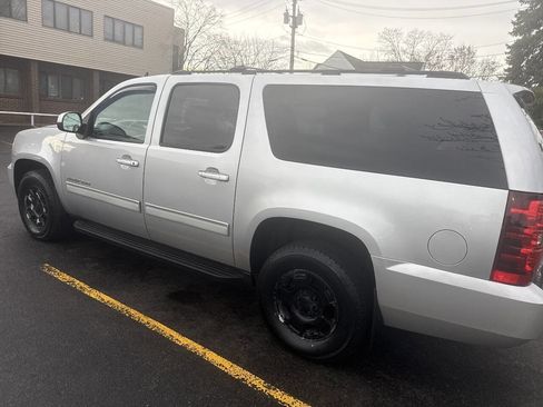 Used 2012 Chevrolet Suburban LS w/ Convenience Package 1 image 11