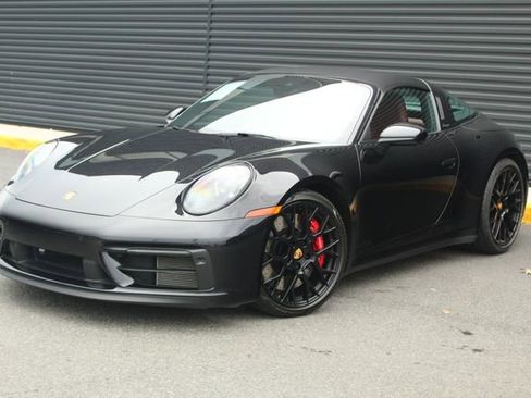 Certified 2024 Porsche 911 Targa 4 GTS image 1