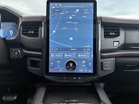 Used 2022 Ford Expedition Max Limited image 42