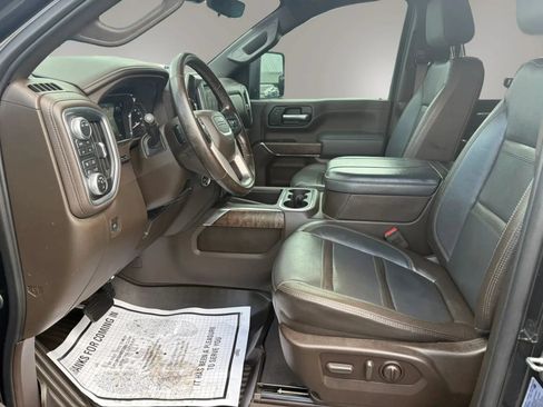 Used 2023 GMC Sierra 2500 Denali w/ Denali Black Diamond Edition AWD/4WD image 24