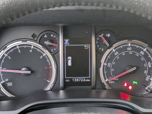 Used 2021 Toyota 4Runner Limited image 20