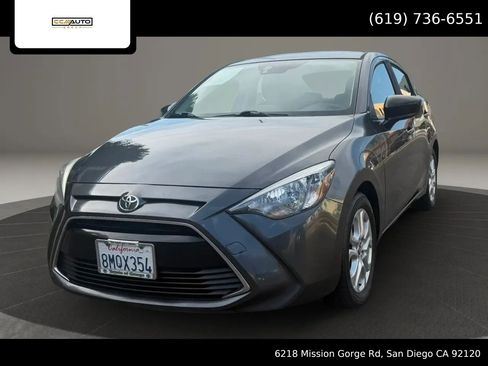 Used 2017 Toyota Yaris iA FWD image 1
