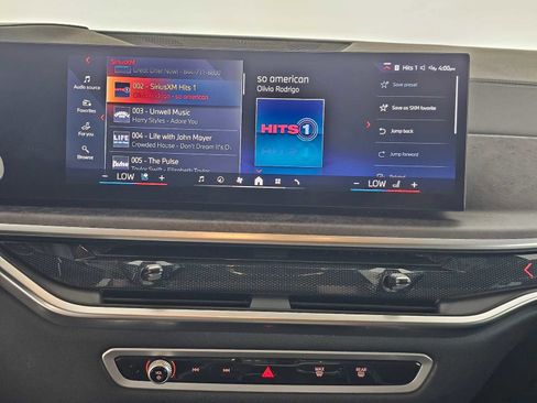 Used 2024 BMW X5 xDrive40i w/ Premium Package image 25