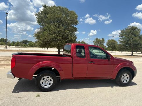 Used 2014 Nissan Frontier S RWD image 53
