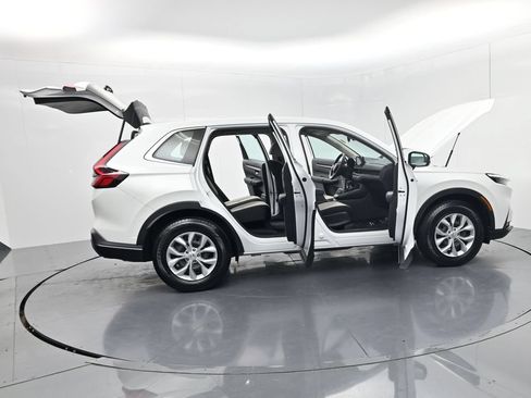 Used 2023 Honda CR-V LX image 52