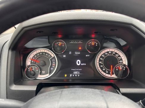 Used 2018 RAM 2500 Big Horn AWD/4WD image 32