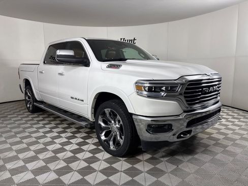 Used 2022 RAM 1500 Limited w/ Bed Utility Group image 3