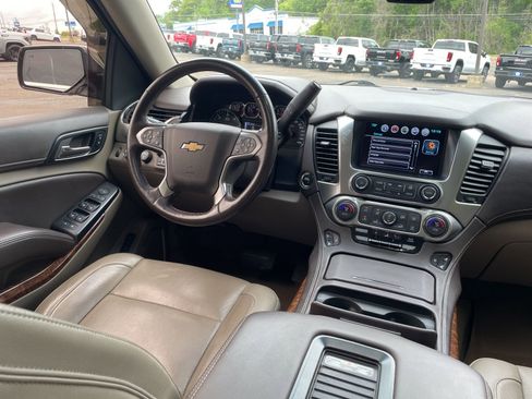Used 2018 Chevrolet Tahoe Premier image 26