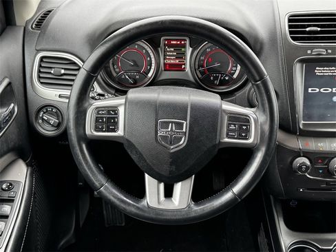 Used 2018 Dodge Journey Crossroad w/ Driver Convenience Group image 15