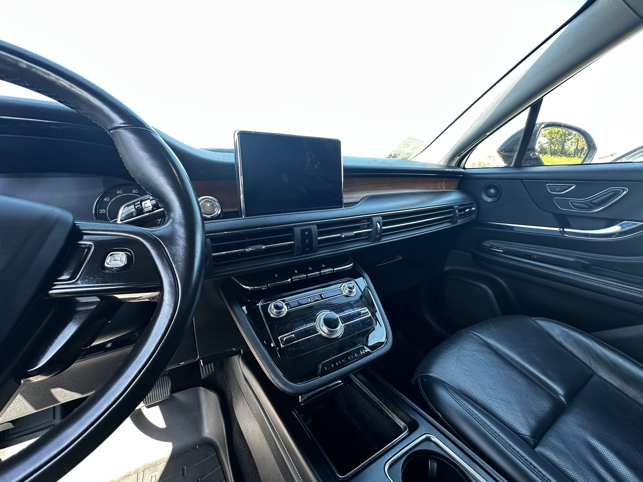 Used 2020 Lincoln Corsair Reserve w/ Equipment Group 201A AWD/4WD image 17
