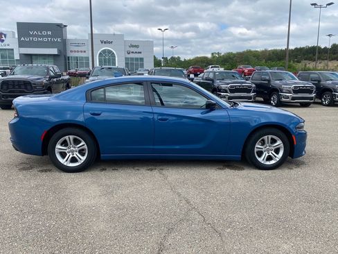 Used 2023 Dodge Charger SXT RWD image 7