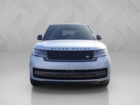 Used 2024 Land Rover Range Rover SE image 8