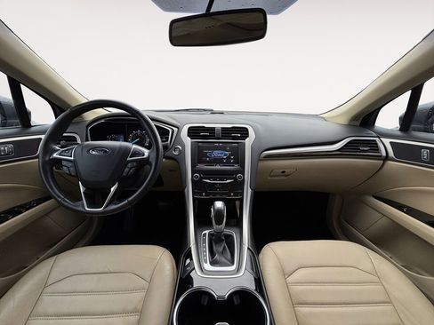 Used 2014 Ford Fusion SE w/ Equipment Group 202A image 13