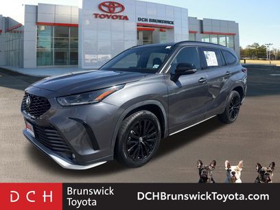 Used 2023 Toyota Highlander XSE