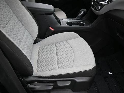 Used 2024 Chevrolet Equinox LS w/ Midnight Edition image 37