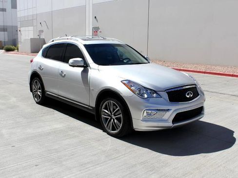 Used 2016 INFINITI QX50 AWD w/ Premium Plus Package image 3