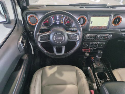 Certified 2021 Jeep Gladiator Mojave image 16