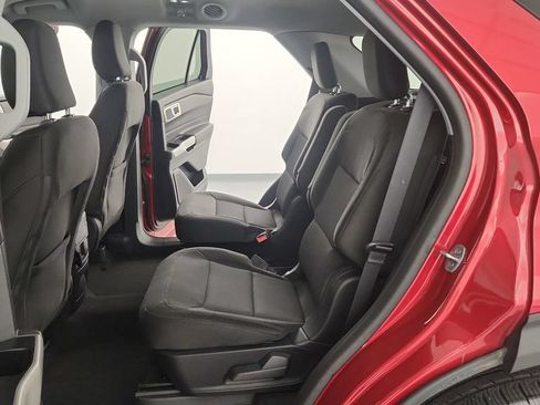 Certified 2024 Ford Explorer XLT AWD/4WD image 29