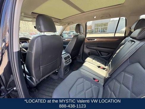 Certified 2024 Volkswagen Atlas SE w/ Panoramic Sunroof Package AWD/4WD image 11