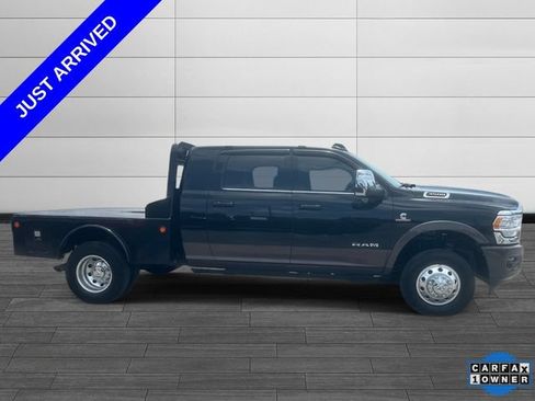 Used 2024 RAM 3500 Limited w/ Towing Technology Group AWD/4WD image 3