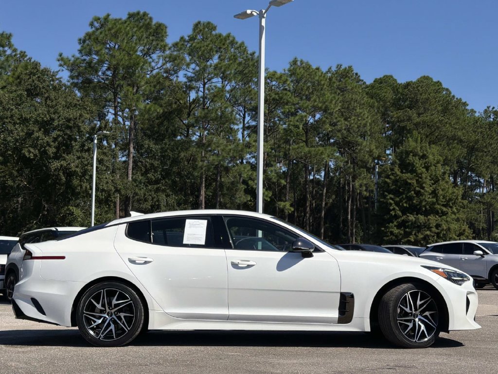 Used 2022 Kia Stinger GT-Line AWD/4WD image 3