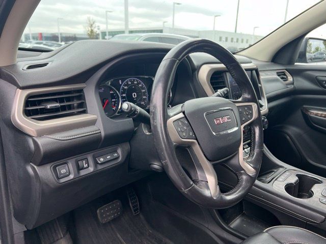 Used 2020 GMC Acadia Denali w/ Technology Package AWD/4WD image 9