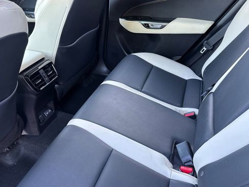 Used 2023 Lexus NX 250 FWD image 12