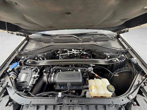 Used 2023 Ford Explorer Limited image 25