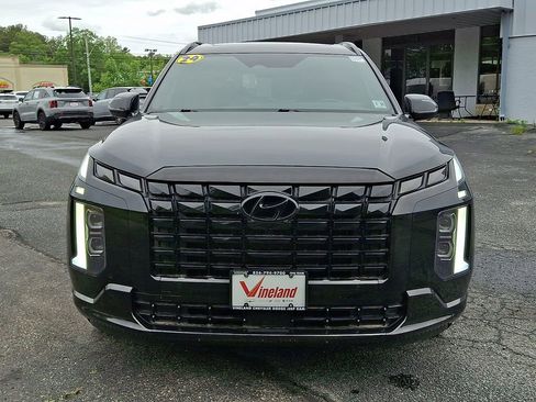 Used 2024 Hyundai Palisade Calligraphy AWD/4WD image 2