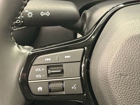 Certified 2024 Honda HR-V EX-L image 29