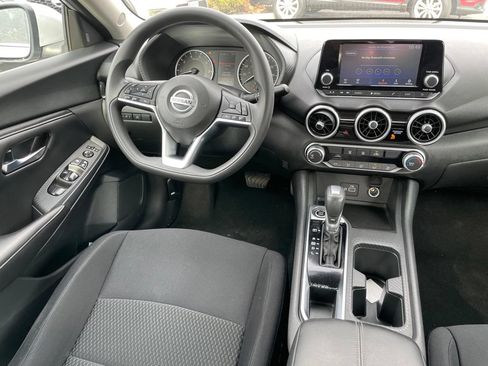Certified 2023 Nissan Sentra S FWD image 8