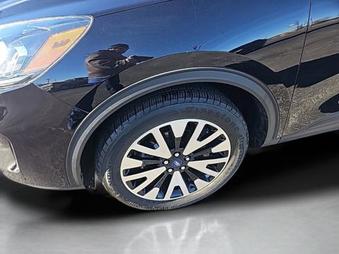 Used 2020 Ford Escape SEL image 12