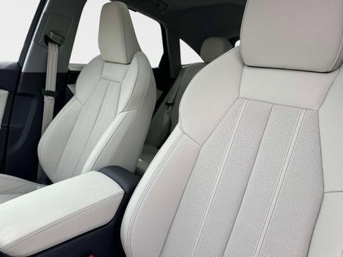 New 2025 Audi Q5 Prestige image 20