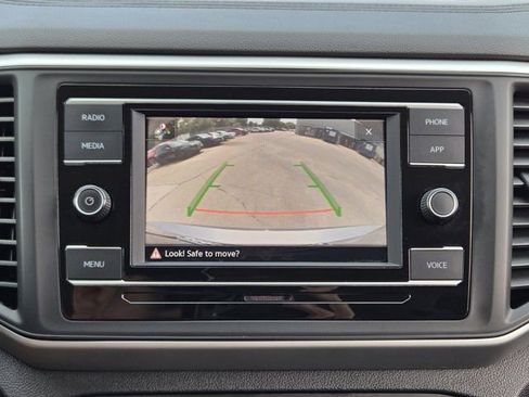Used 2023 Volkswagen Atlas SE FWD image 18