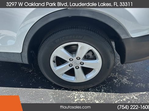 Used 2013 Toyota RAV4 XLE FWD image 15