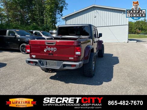 Used 2021 Jeep Gladiator Overland AWD/4WD image 5