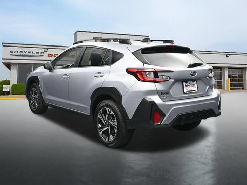 Used 2025 Subaru Crosstrek 2.5i Premium AWD/4WD image 3